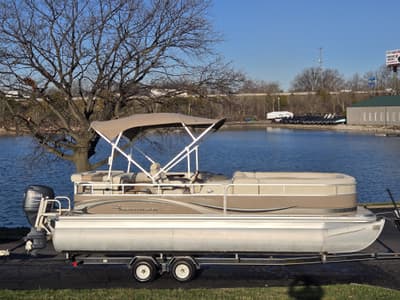 BOATZON | Bennington 2275RL 2008