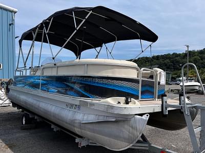 BOATZON | Bennington 227L 2001