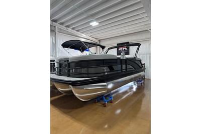 BOATZON | Bennington 22M FASTBACK 2025