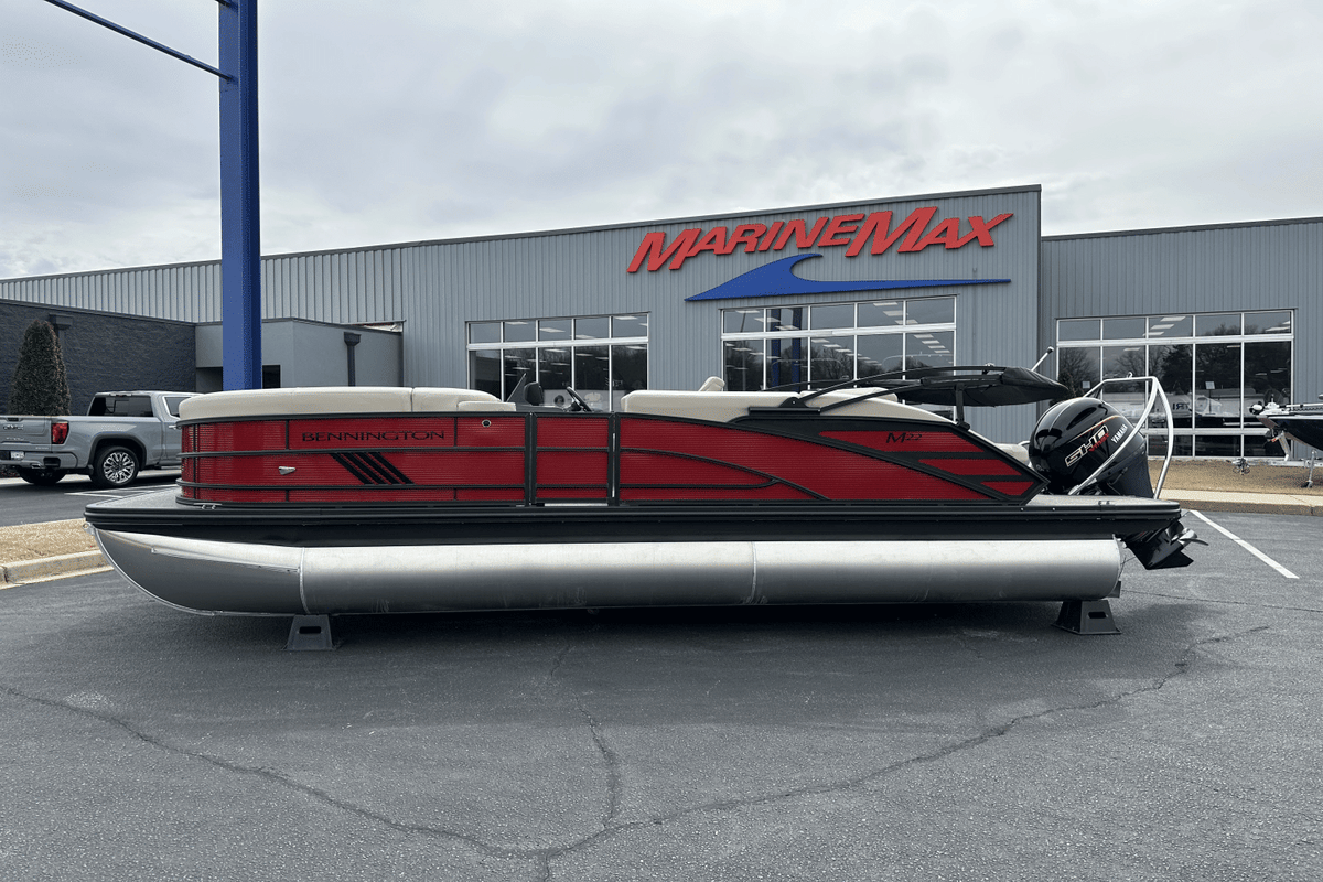 2025 Bennington 22MSB - Sold Boat