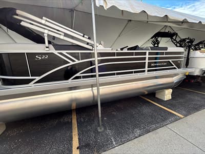 BOATZON | Bennington 22S1SR 2027
