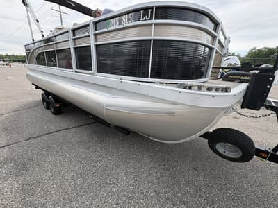 BOATZON | Bennington 22SFX 2016