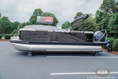BOATZON | Bennington 22SSR 2026