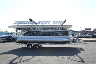 BOATZON | Bennington 22SX Stern Radius 2026