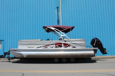 BOATZON | Bennington 23 GSR  Sport Arch SPS Tritoon  250 HP Mercury 2018