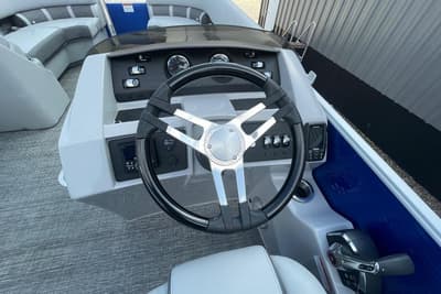 BOATZON | Bennington 23 LSB 2024