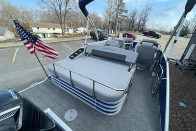 BOATZON | Bennington 23 LSB 2024