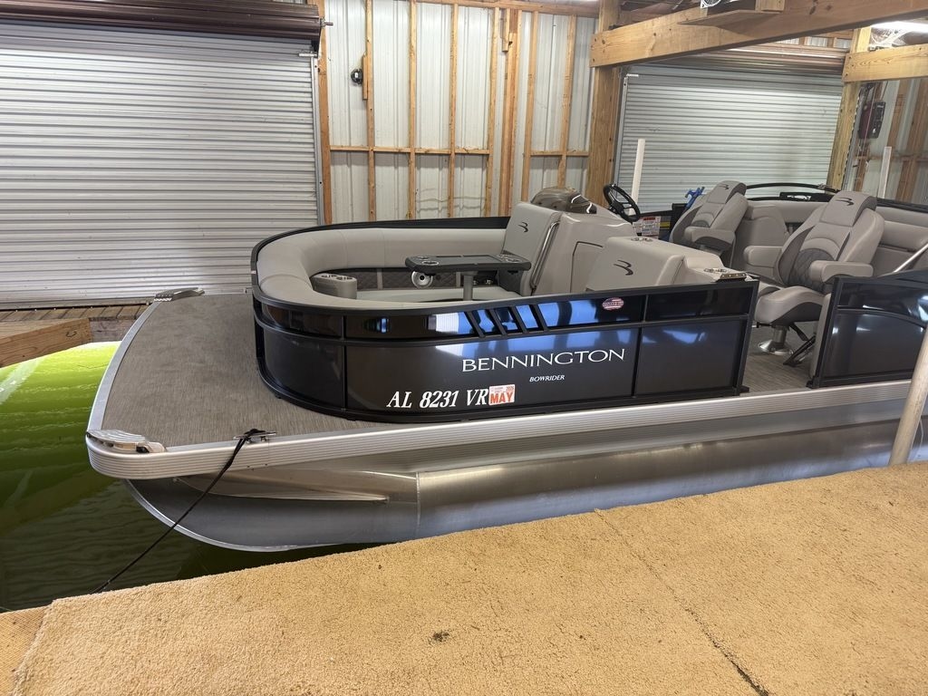 2022 Bennington 23 LTFB - Sold Boat