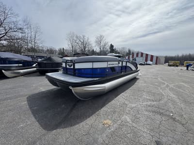 BOATZON | Bennington 23 M1 SWINGBACK 2026