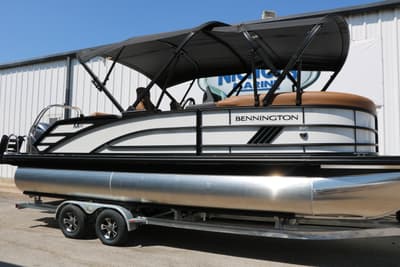 BOATZON | Bennington 23 MSB TriToonIncludes Custom Trailer 2027