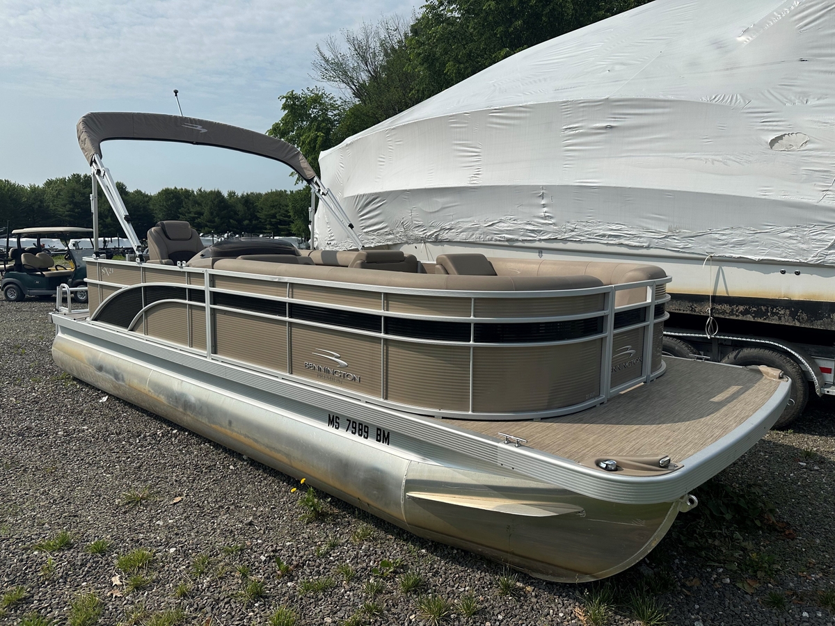 2020 Bennington 23 SLX 3 - Sold Boat