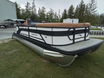 BOATZON | Bennington 23 SSR Limited 2026