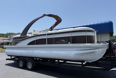 BOATZON | Bennington 2350 RSR 2016