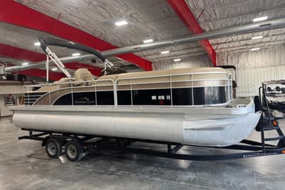 BOATZON | Bennington 2375 GCW 2013