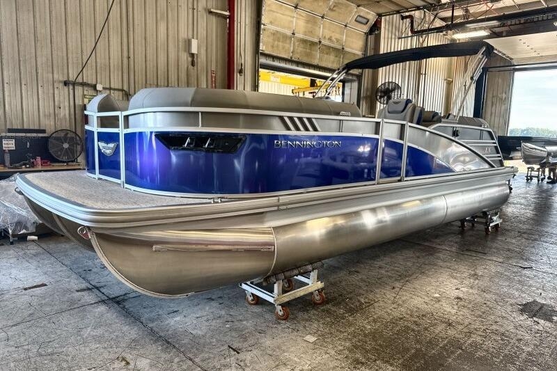 2027 Bennington 23LXSFB - Sold Boat