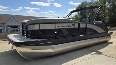 BOATZON | Bennington 23M1 Swingback 2027
