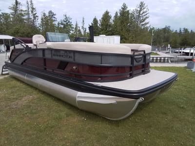 BOATZON | Bennington 23MFB Limited 2026