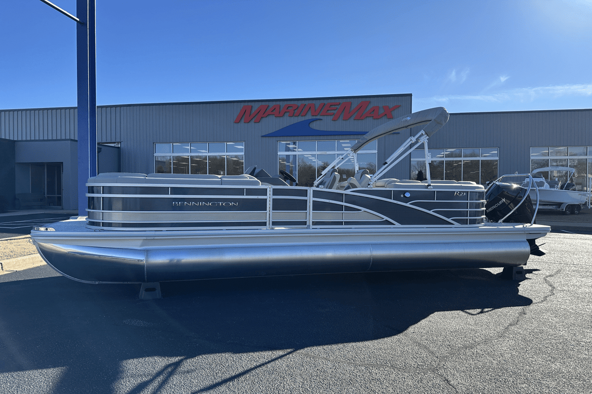 2025 Bennington 23RSR - Sold Boat