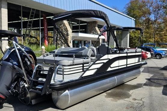 Bennington 24 L SWINGBACK 2026