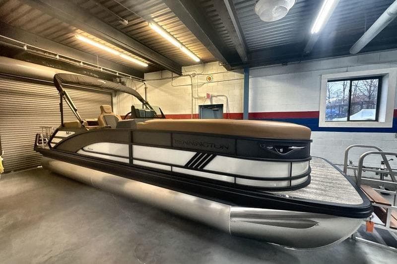 Bennington 24 MSL 2026