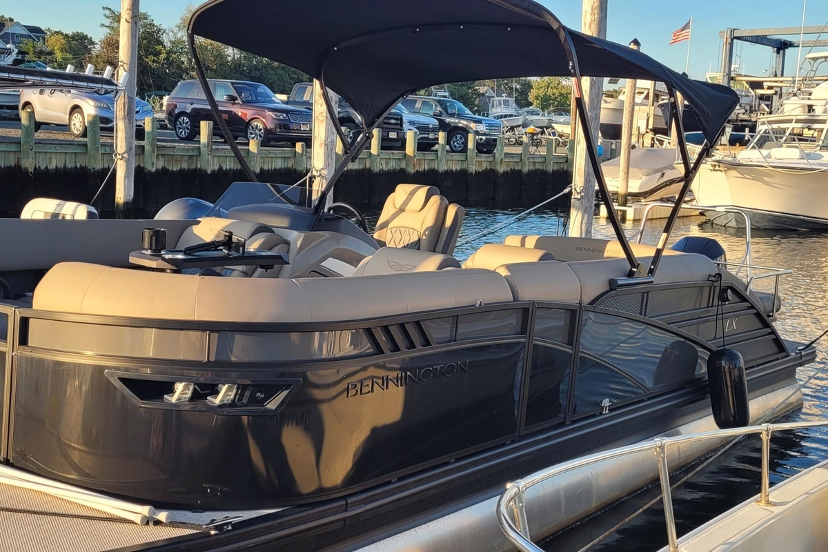 2024 Bennington 24LXSSB - Sold Boat