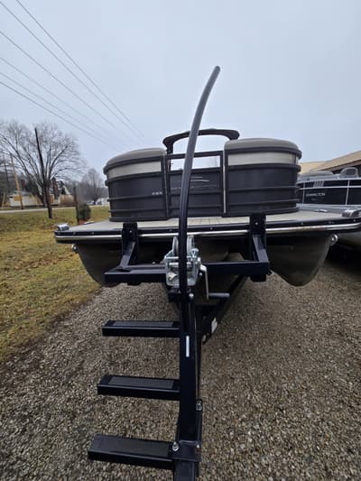 BOATZON | Bennington 25 RCW 2017 BOATZON | Bennington 25 RCW 2017