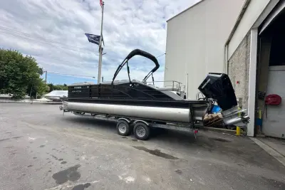 BOATZON | Bennington 25 RCW 2023