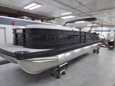 BOATZON | Bennington 25 RSB 2026