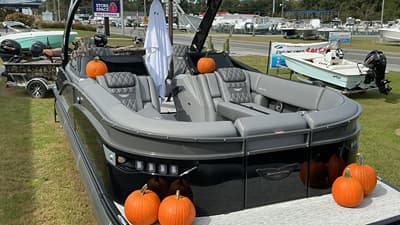 BOATZON | Bennington 25 RX SPORT SWING BACK 2026