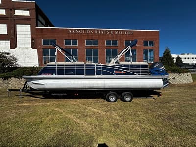 BOATZON | Bennington 2550 QSR 2015