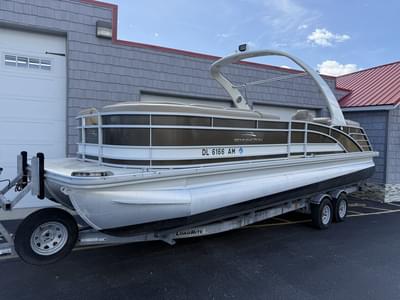BOATZON | Bennington 2550 RSF Arch Tri Toon Yamaha 300hp Motor 2016 BOATZON | Bennington 2550 RSF Arch Tri Toon Yamaha 300hp Motor 2016