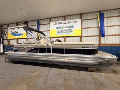 BOATZON | Bennington 2550GBR 2013