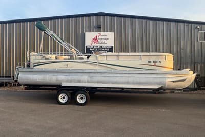 BOATZON | Bennington 2550RL 2002