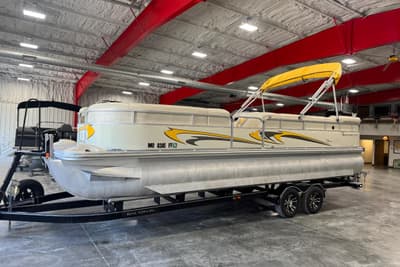 BOATZON | Bennington 2575 RL IO 2006