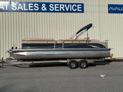 BOATZON | Bennington 2575RCW IO Luxury 25 2009