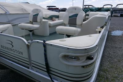BOATZON | Bennington 257FS 2005