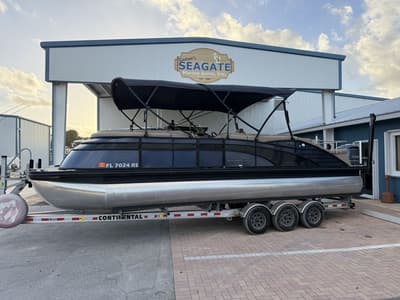 BOATZON | Bennington 25QSB 2018