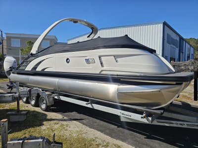 BOATZON | Bennington 27QZ 2025