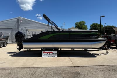 BOATZON | Bennington L 23 Swingback 2021