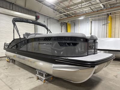 BOATZON | Bennington LX Sport Series 23 LXSSB  VF250 Yamaha SHO 2026