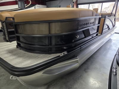 BOATZON | Bennington M Series 22 MFB 2026 BOATZON | Bennington M Series 22 MFB 2026