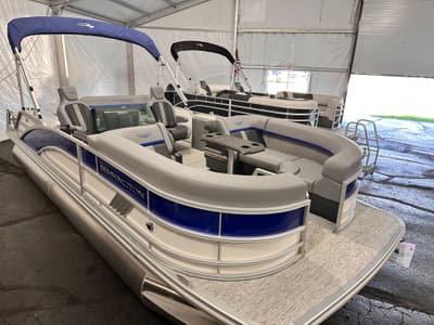 BOATZON | Bennington M Series 22 MSwing Back 2026 BOATZON | Bennington M Series 22 MSwing Back 2026