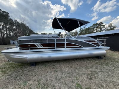 BOATZON | Bennington M Series 23 MSL 2026