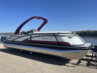 BOATZON | Bennington Q Swingback 25 QSBWA 2025 BOATZON | Bennington Q Swingback 25 QSBWA 2025
