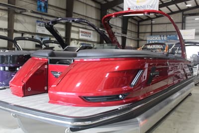 BOATZON | Bennington QX Series 25 QXSBA  425 HP Mercury 2026