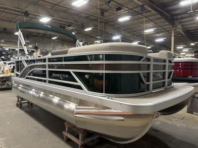 BOATZON | Bennington S LBench 18 8SL 2026