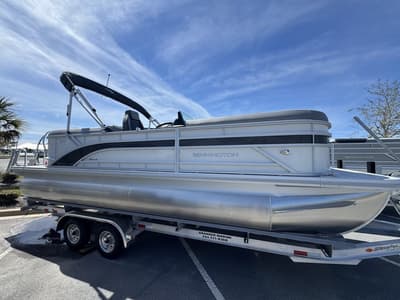 BOATZON | Bennington S Quad Bench 22 SSR 2026