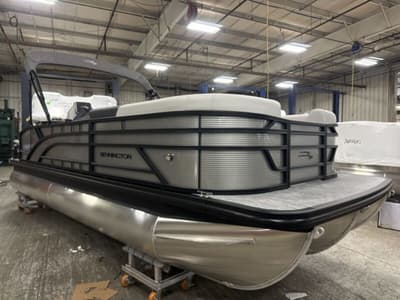 BOATZON | Bennington S Swingback 22 SSB 2026