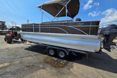 BOATZON | Bennington S22 2024