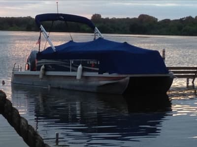 BOATZON | Bennington SL 22 2010